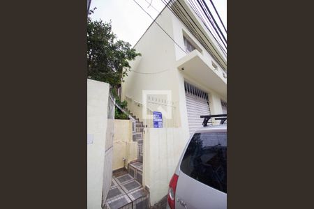 Casa à venda com 54m², 2 quartos e 1 vaga Casa à venda com 54m², 2 quartos e 1 vagaFachada - Placa instalada