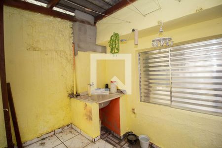 Casa à venda com 54m², 2 quartos e 1 vaga Casa à venda com 54m², 2 quartos e 1 vagaÁrea de Serviço