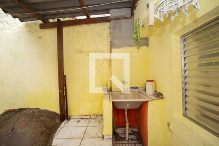 Casa à venda com 54m², 2 quartos e 1 vaga Casa à venda com 54m², 2 quartos e 1 vagaÁrea de Serviço