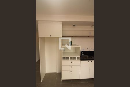 Studio à venda com 33m², 1 quarto e 1 vaga Studio à venda com 33m², 1 quarto e 1 vagaCozinha