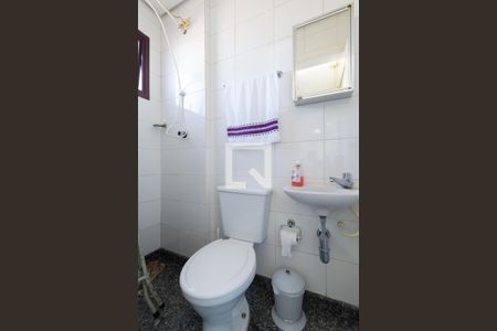 Casa à venda com 331m², 4 quartos e 4 vagasBanheiro Area de Serviço