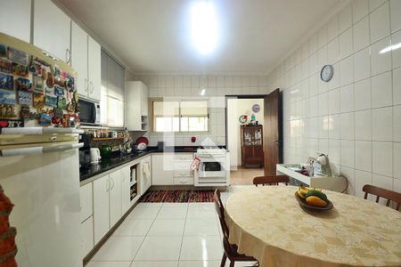 Casa à venda com 275m², 2 quartos e 3 vagasCozinha