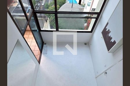 Studio à venda com 65m², 1 quarto e 2 vagas