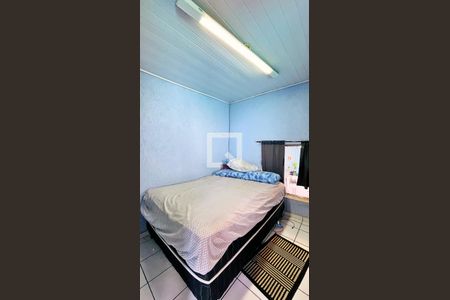 Casa à venda com 300m², 6 quartos e 5 vagas Casa à venda com 300m², 6 quartos e 5 vagasQuarto 2