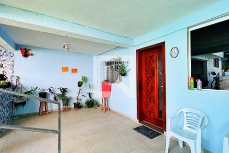 Casa à venda com 300m², 6 quartos e 5 vagas Casa à venda com 300m², 6 quartos e 5 vagasÁrea externa