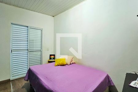 Casa à venda com 300m², 6 quartos e 5 vagas Casa à venda com 300m², 6 quartos e 5 vagasSuíte 1