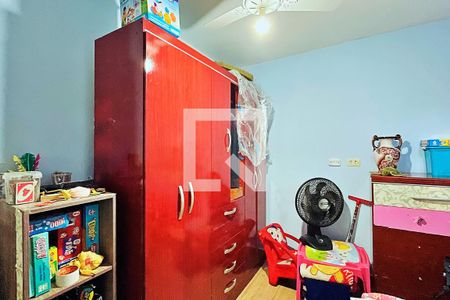 Casa à venda com 300m², 6 quartos e 5 vagas Casa à venda com 300m², 6 quartos e 5 vagasQuarto 1