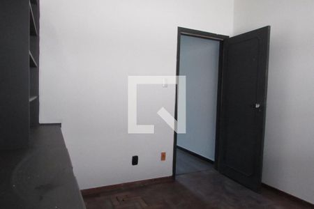 Casa à venda com 512m², 6 quartos e 4 vagasEscritório