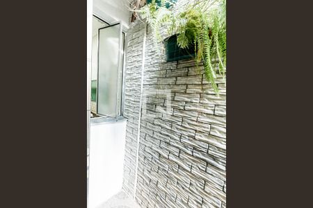 Casa à venda com 143m², 3 quartos e 3 vagas Casa à venda com 143m², 3 quartos e 3 vagasCorredor