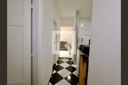 Corredor de apartamento para alugar com 2 quartos, 70m² em Copacabana, Rio de Janeiro