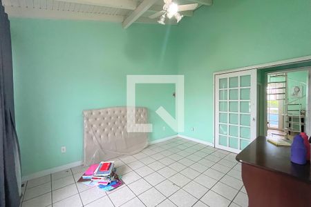 Casa à venda com 310m², 4 quartos e 5 vagas Casa à venda com 310m², 4 quartos e 5 vagasQuarto 2