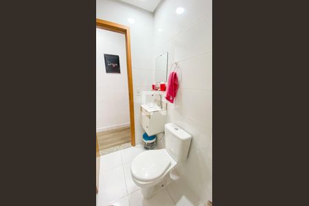 Apartamento à venda com 62m², 2 quartos e 1 vaga Apartamento à venda com 62m², 2 quartos e 1 vagaBanheiro