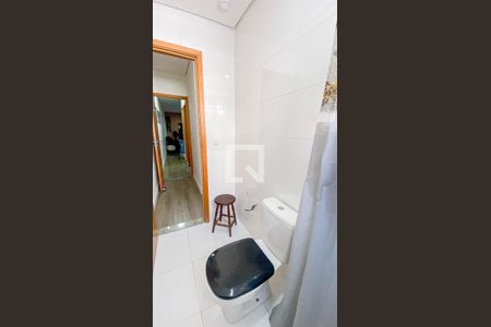 Apartamento à venda com 62m², 2 quartos e 1 vaga Apartamento à venda com 62m², 2 quartos e 1 vagaBanheiro da Suíte 1