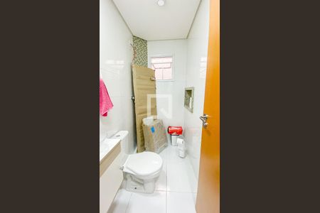 Apartamento à venda com 62m², 2 quartos e 1 vaga Apartamento à venda com 62m², 2 quartos e 1 vagaBanheiro