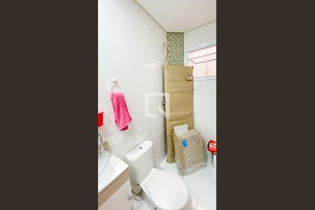 Apartamento à venda com 62m², 2 quartos e 1 vaga Apartamento à venda com 62m², 2 quartos e 1 vagaBanheiro