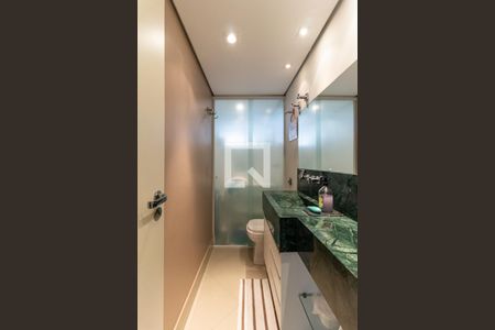 Apartamento à venda com 123m², 2 quartos e 1 vaga Apartamento à venda com 123m², 2 quartos e 1 vagaBanheiro 2