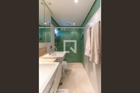 Apartamento à venda com 123m², 2 quartos e 1 vaga Apartamento à venda com 123m², 2 quartos e 1 vagaSuíte - Banheiro 1