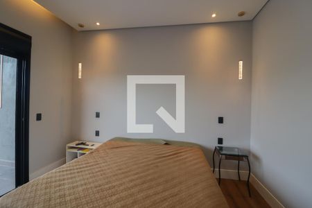 Casa de condomínio à venda com 390m², 4 quartos e 6 vagas Casa de condomínio à venda com 390m², 4 quartos e 6 vagasSuíte 1