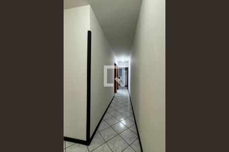 Casa à venda com 180m², 3 quartos e 1 vagaCorredor