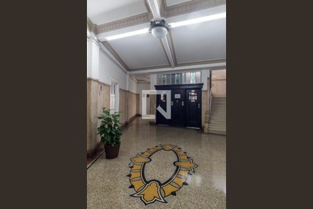 Apartamento à venda com 70m², 3 quartos e sem vagaÁrea comum - Hall de Elevador