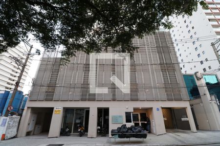 Apartamento à venda com 48m², 1 quarto e 1 vagaFachada e portaria