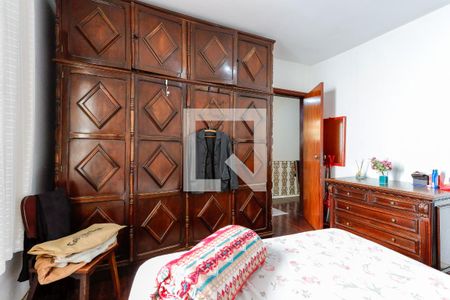 Casa à venda com 290m², 3 quartos e 2 vagas Casa à venda com 290m², 3 quartos e 2 vagasQuarto 3