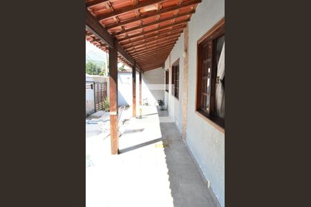 Casa de condomínio para alugar com 240m², 3 quartos e 4 vagasVaranda