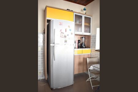 Casa de condomínio para alugar com 240m², 3 quartos e 4 vagasCozinha - Armários