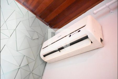 Casa de condomínio para alugar com 240m², 3 quartos e 4 vagasQuarto 2 - Suíte - Ar Condicionado