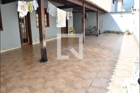 Casa de condomínio para alugar com 240m², 3 quartos e 4 vagasÁrea de Serviço/Varanda