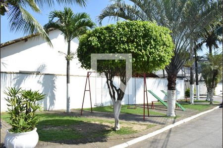 Casa de condomínio para alugar com 240m², 3 quartos e 4 vagasÁrea comum - Playground