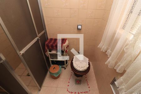 Casa à venda com 105m², 3 quartos e 2 vagasBanheiro