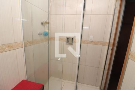 Casa à venda com 105m², 3 quartos e 2 vagasBanheiro da Suíte
