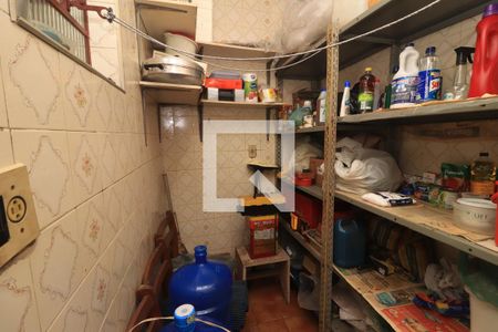 Casa à venda com 105m², 3 quartos e 2 vagasDespensa