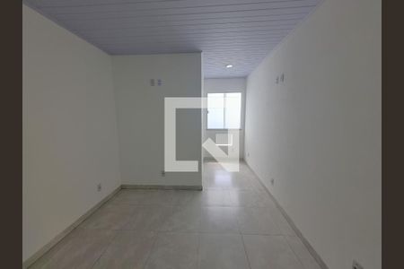 Suite de casa para alugar com 2 quartos, 100m² em Bento Ribeiro, Rio de Janeiro