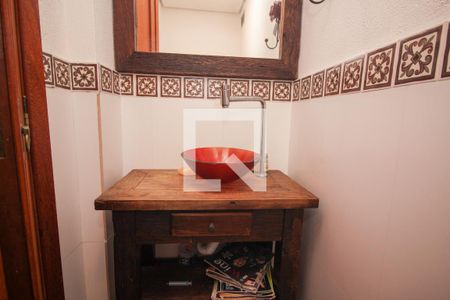 Lavabo de apartamento para alugar com 3 quartos, 150m² em Cascata, Porto Alegre