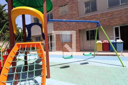 Apartamento à venda com 34m², 2 quartos e sem vagaÁrea comum - Playground