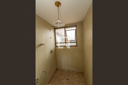 Apartamento à venda com 200m², 4 quartos e 2 vagas Apartamento à venda com 200m², 4 quartos e 2 vagasBanheiro da Suíte 4