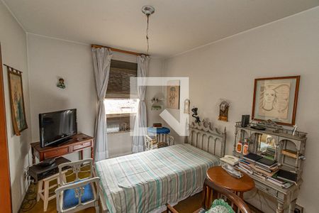 Apartamento à venda com 200m², 4 quartos e 2 vagas Apartamento à venda com 200m², 4 quartos e 2 vagasSuite 4