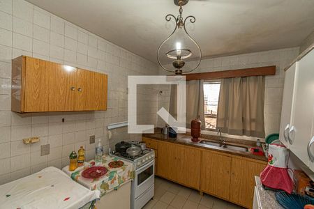 Apartamento à venda com 200m², 4 quartos e 2 vagas Apartamento à venda com 200m², 4 quartos e 2 vagasCozinha