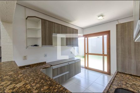 Casa de condomínio à venda com 172m², 3 quartos e 2 vagasCozinha