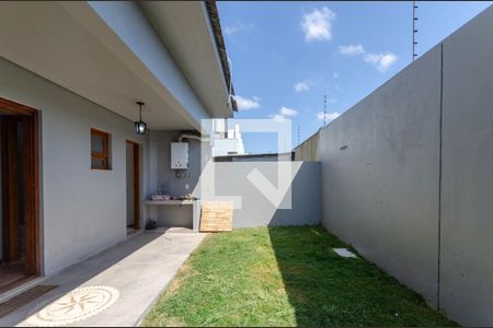 Casa de condomínio à venda com 172m², 3 quartos e 2 vagasQuintal