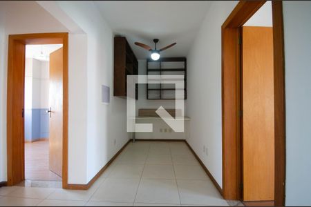 Casa de condomínio à venda com 172m², 3 quartos e 2 vagasEstação Home Office