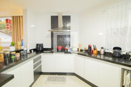 Casa à venda com 460m², 6 quartos e 5 vagas