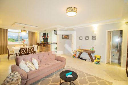 Casa à venda com 460m², 6 quartos e 5 vagas