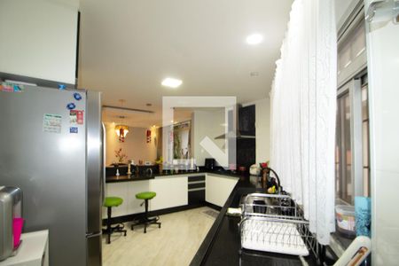 Casa à venda com 460m², 6 quartos e 5 vagas