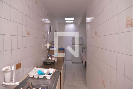 Casa à venda com 168m², 3 quartos e 3 vagas Casa à venda com 168m², 3 quartos e 3 vagasCozinha