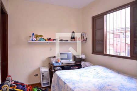 Casa à venda com 168m², 3 quartos e 3 vagas Casa à venda com 168m², 3 quartos e 3 vagasQuarto Suíte