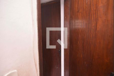 Casa à venda com 168m², 3 quartos e 3 vagas Casa à venda com 168m², 3 quartos e 3 vagasSuíte 2