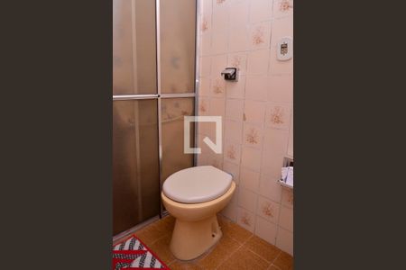 Casa à venda com 168m², 3 quartos e 3 vagas Casa à venda com 168m², 3 quartos e 3 vagasBanheiro Suite